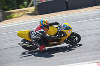 brands-hatch-photographs;brands-no-limits-trackday;cadwell-trackday-photographs;enduro-digital-images;event-digital-images;eventdigitalimages;no-limits-trackdays;peter-wileman-photography;racing-digital-images;trackday-digital-images;trackday-photos